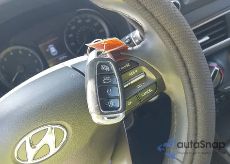 2020 Hyundai Kona Sel from USA, damaged, VIN KM8K22AA1LU450626